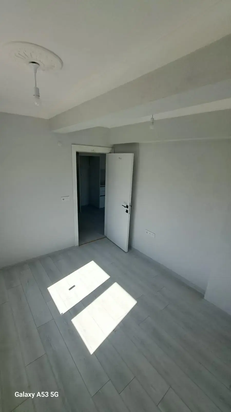 TURGUTALP MAHALLESİNDE SATILIK YATIRIMLIK DAİRE