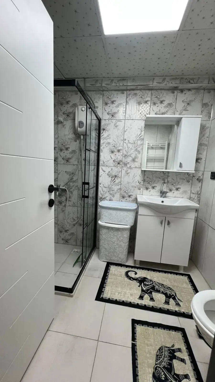 MERKEZDE EŞYALI KİRALIK DAİRE