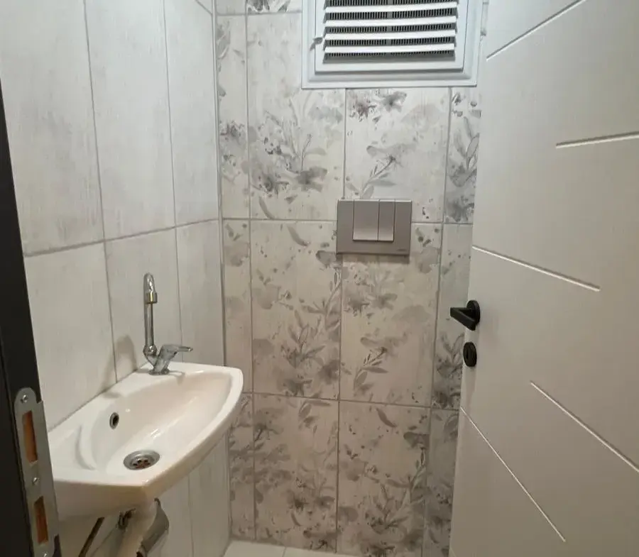 MERKEZDE EŞYALI KİRALIK DAİRE