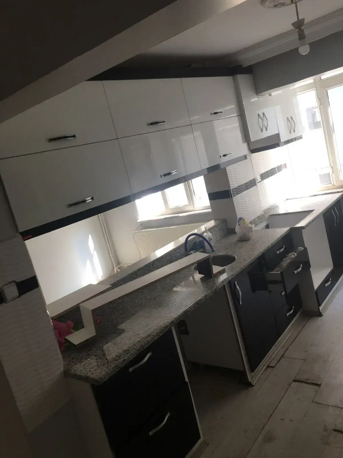 MERKEZDE SATILIK TRİPLEX