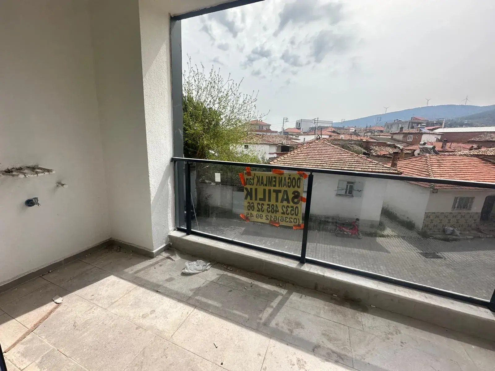 İZMİR KINIK'DA SATILIK SIFIR DAİRE