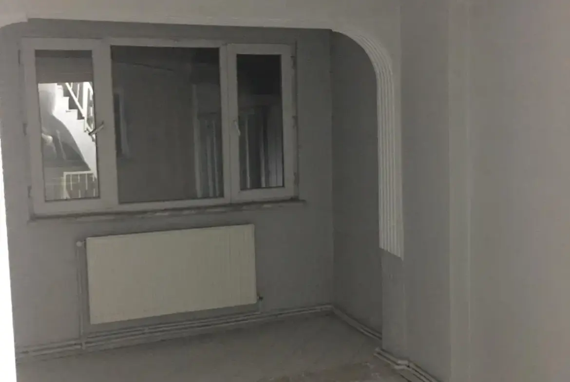 MERKEZDE SATILIK TRİPLEX