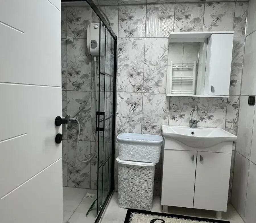 MERKEZDE EŞYALI KİRALIK DAİRE