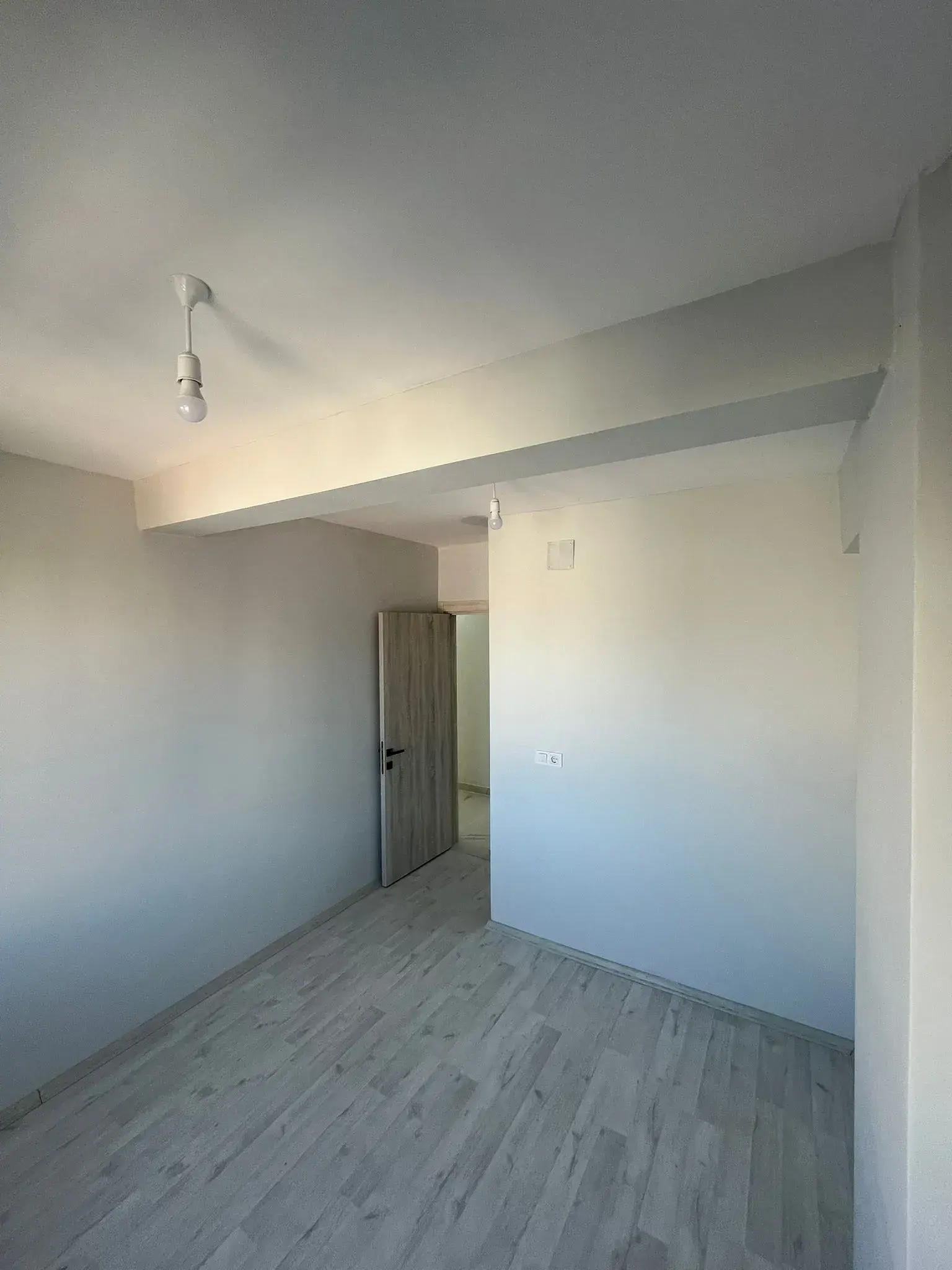 0caf8534-caf3-4cd9-9a08-40856566f25d KIRKAĞAÇ 'DA SAAT KULESİ CİVARI SATILIK DAİRE
