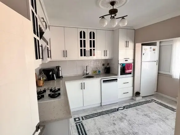 13 EYLÜL MAHALLESİNDE SATILIK MÜSTAKİL EV