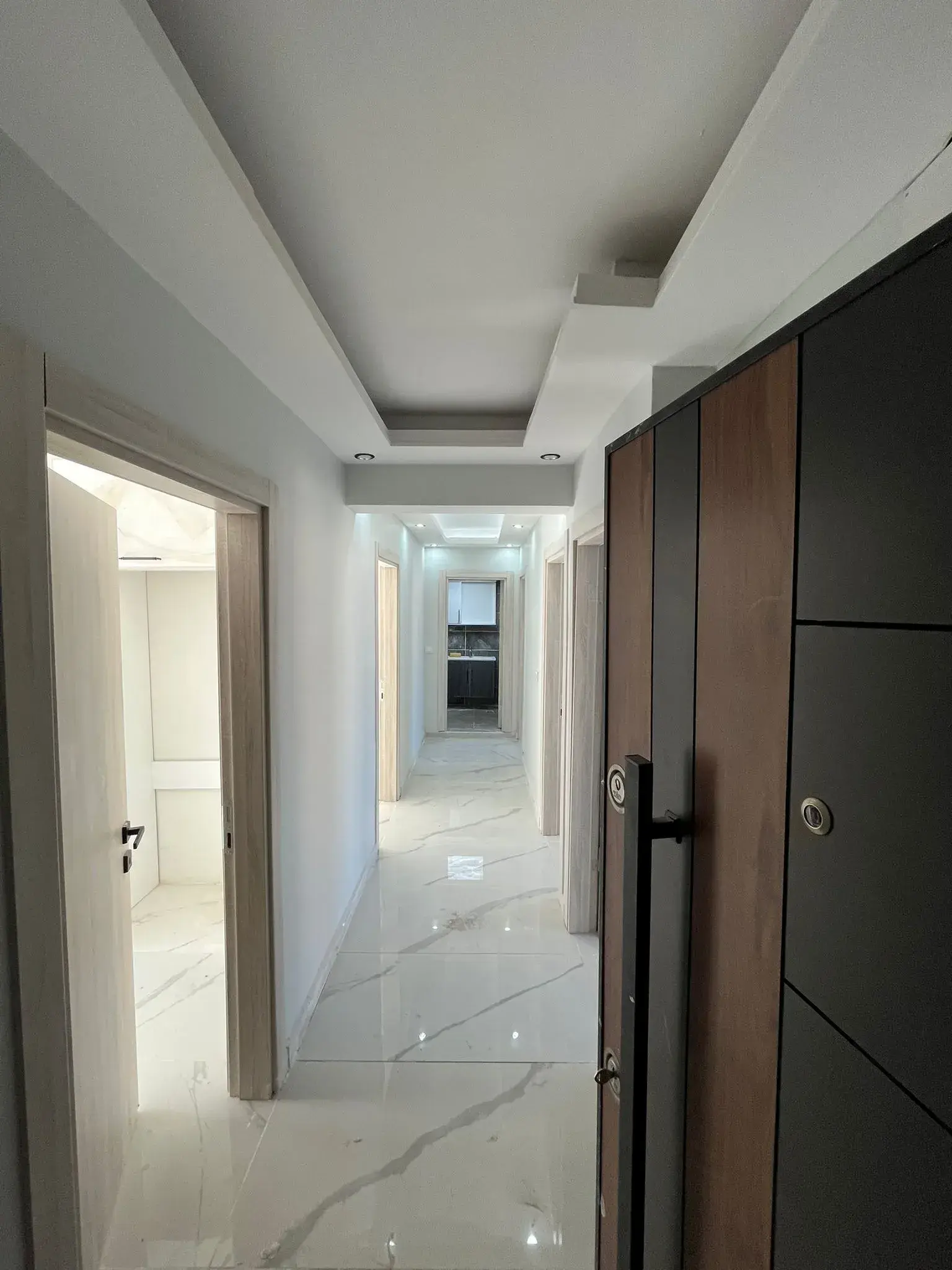 7813f4c3-1350-459a-b41e-10818ff6f101 KIRKAĞAÇ 'DA SAAT KULESİ CİVARI SATILIK DAİRE