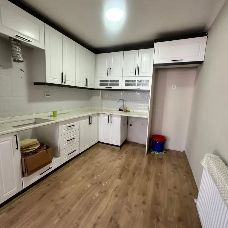 TURGUTALP HELVACI DURAĞI CİVARI SATILIK DAİRE