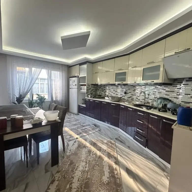 NAKLİYECİLER OKULU CİVARI SATILIK MÜSTAKİL