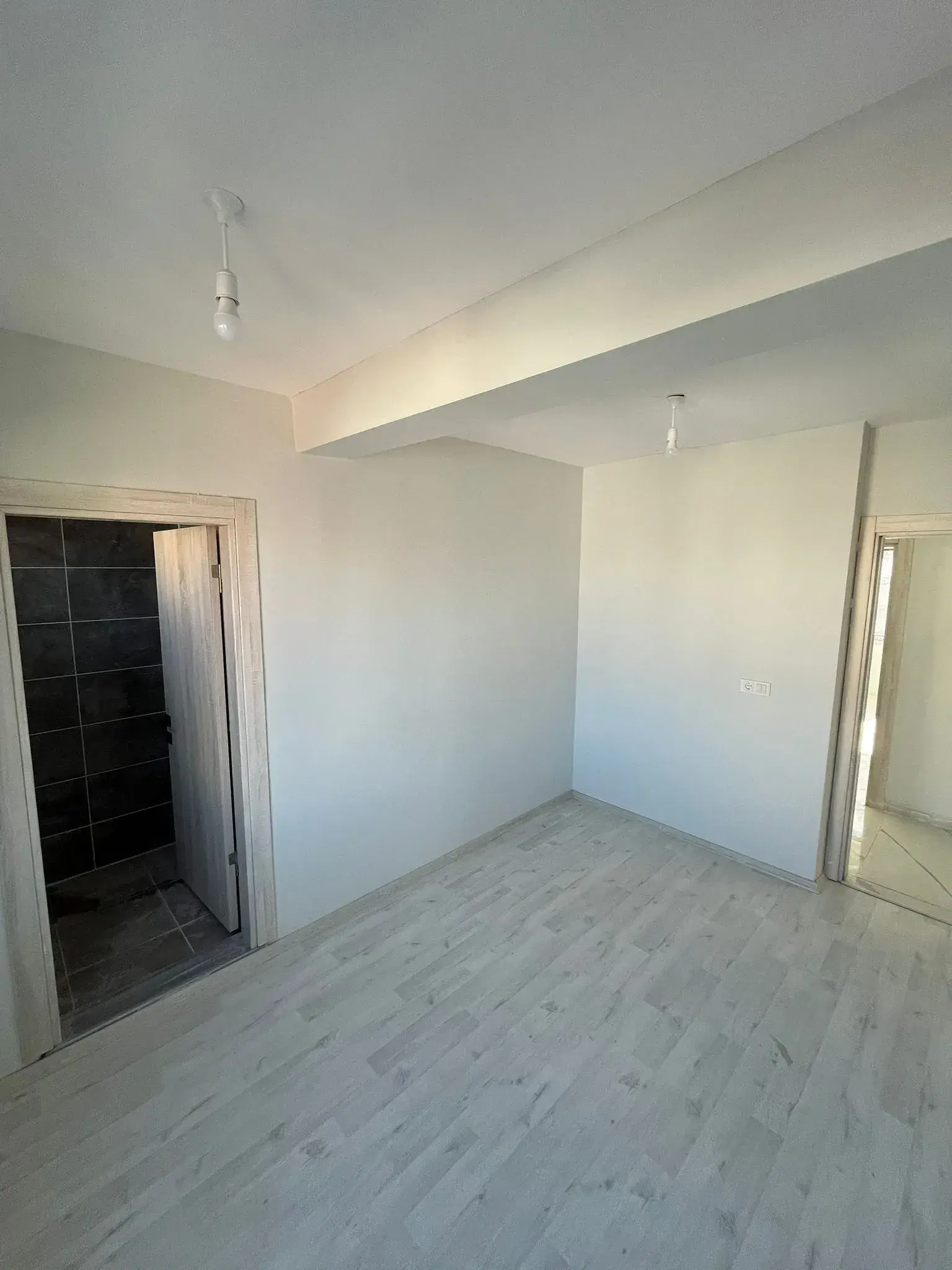 f30820bf-2f8d-4726-8d5f-6bad6ff5f92e KIRKAĞAÇ 'DA SAAT KULESİ CİVARI SATILIK DAİRE