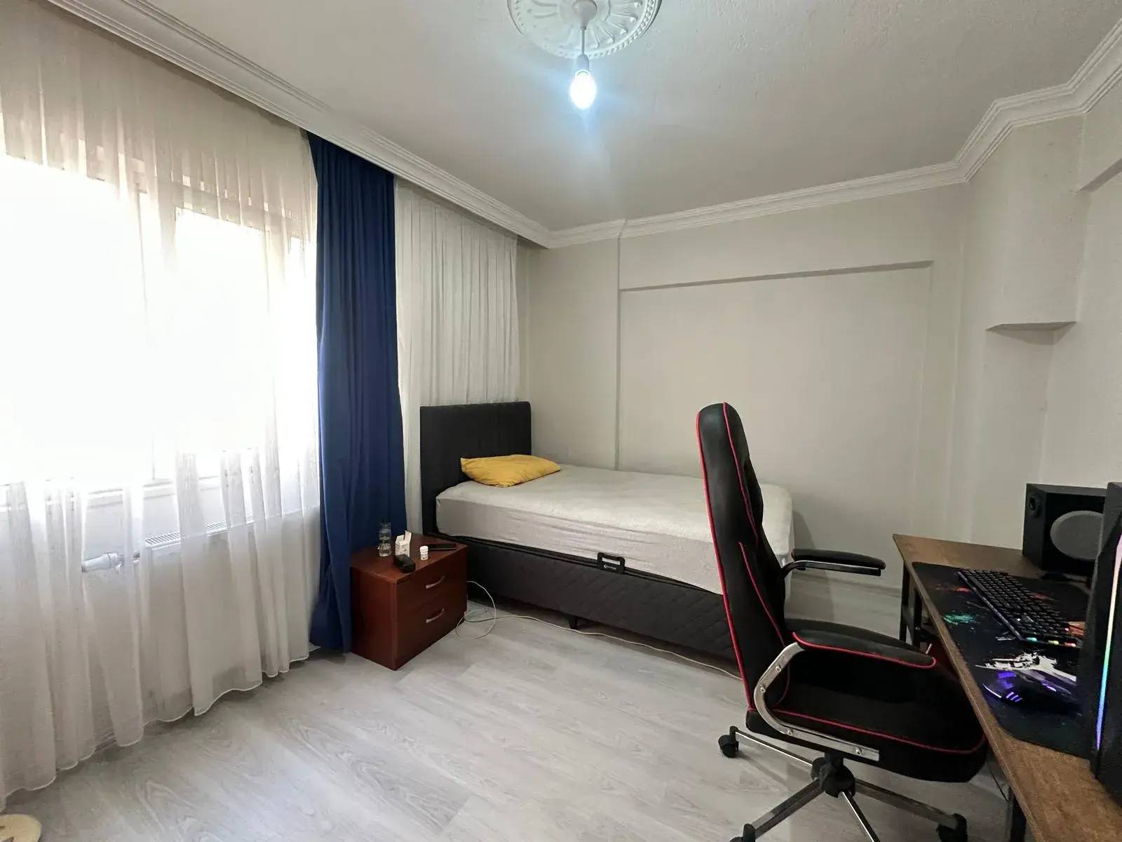 ESKİ POLİS KARAKOLU ALTINDA SATILIK DAİRE