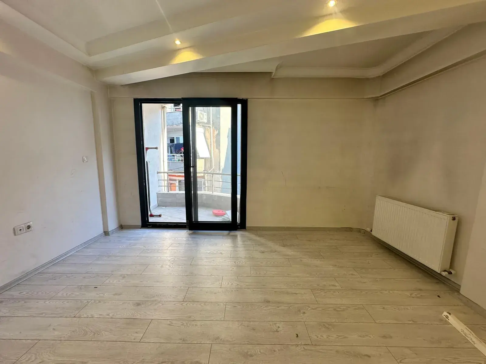 HAMİDİYE MAHALLESİ ULUPINAR CAMİ CİVARI SATILIK DAİRE