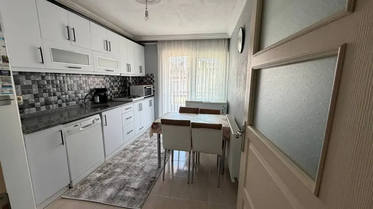 192a3b75-93cc-4c83-b087-b0d1c6a8c6b8 TURGUTALP MAHALLESİ ZORLU TİCARET ÜZERİ SATILIK 2+1 DAİRE