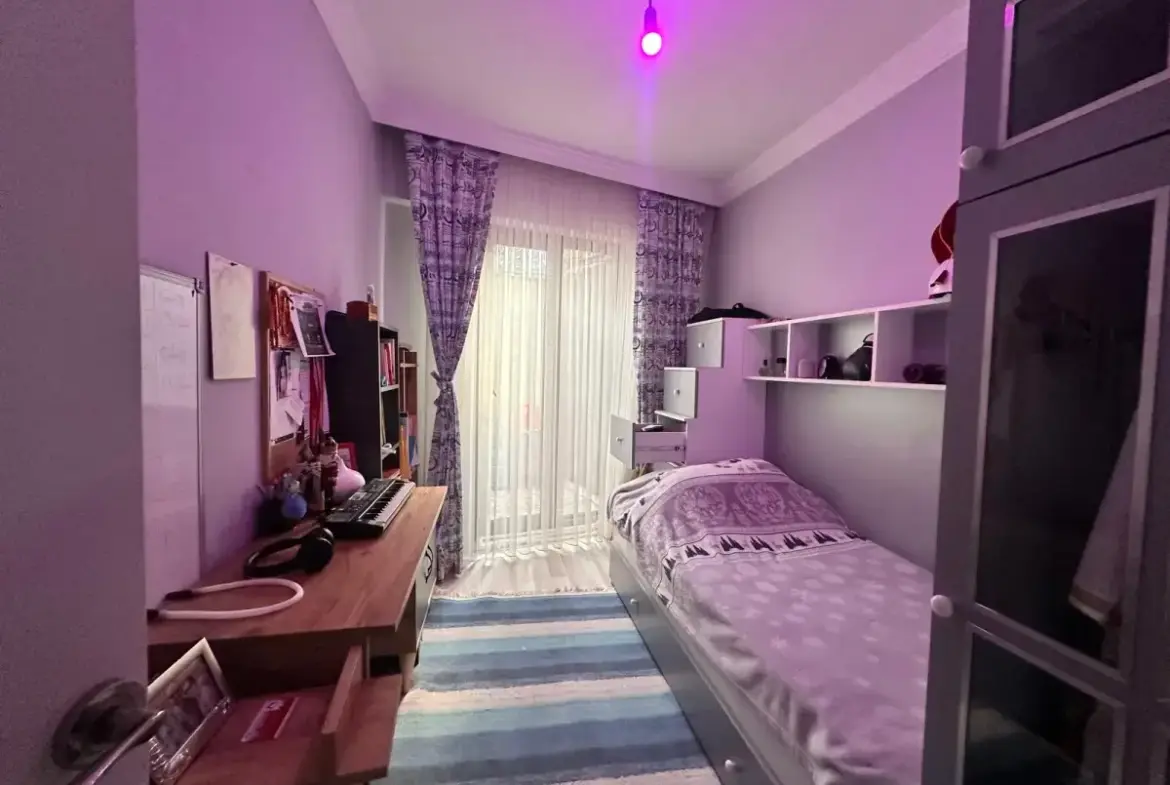 FAİK USTA MEVKİNDE ERENLER CAMİ CİVARI SATILIK DAİRE