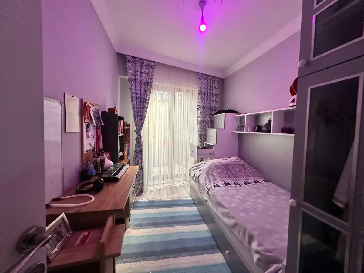 FAİK USTA MEVKİNDE ERENLER CAMİ CİVARI SATILIK DAİRE