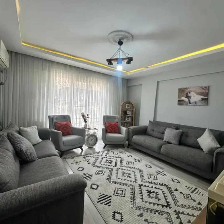 FAİK USTA MEVKİNDE ERENLER CAMİ CİVARI SATILIK DAİRE