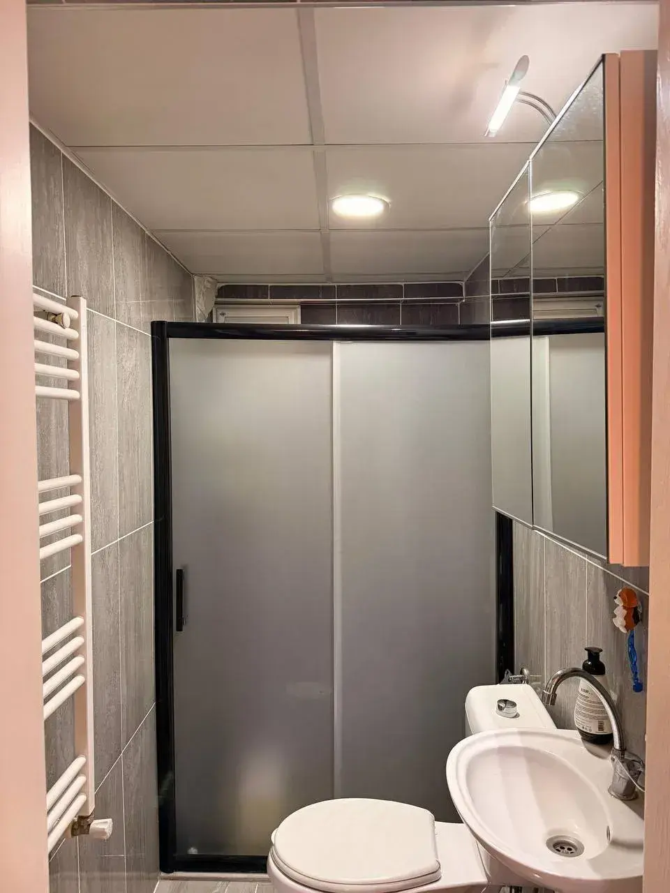 Kurtuluş Mahallesi’nde Merkezi Konumda Satılık 3+1 Daire