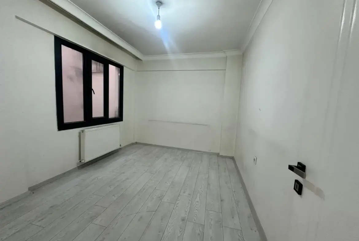 HAMİDİYE MAHALLESİ ULUPINAR CAMİ CİVARI SATILIK DAİRE