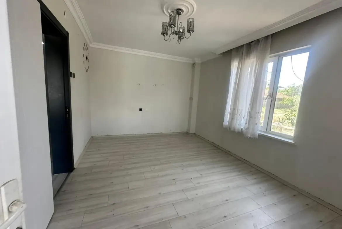 13 EYLÜL MAHALLESİ PRESTİJ CADDESİ ALTINDA SATILIK DAİRE