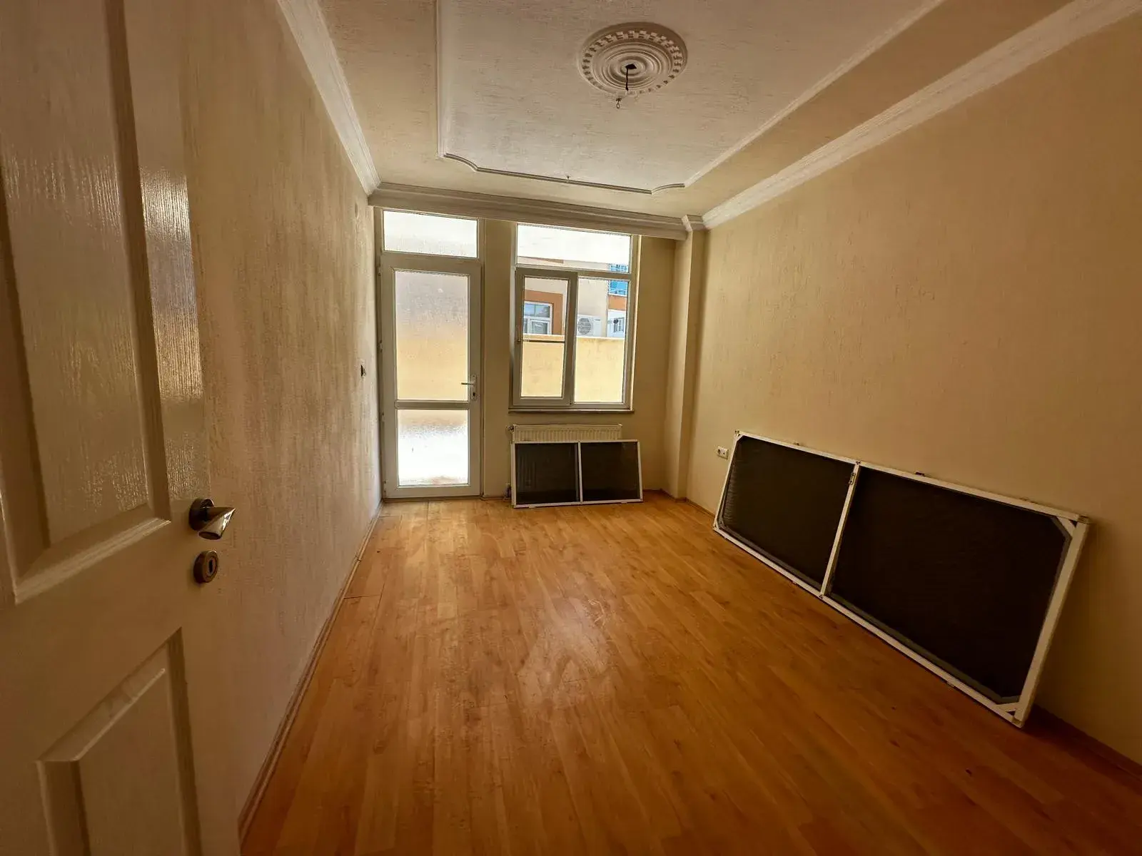 MEDİGÜN HASTANESİ CİVARI KİRALIK DAİRE