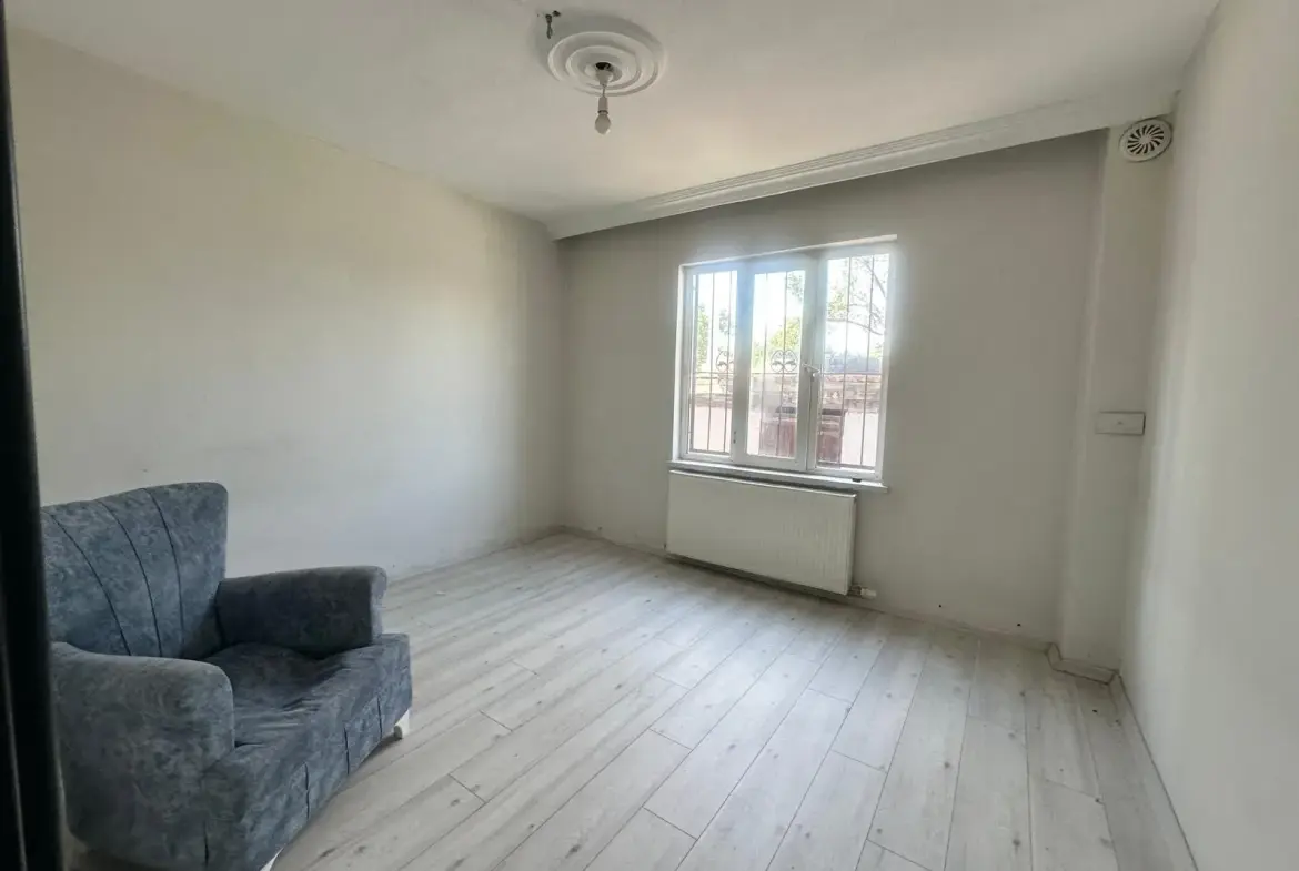 13 EYLÜL MAHALLESİ PRESTİJ CADDESİ ALTINDA SATILIK DAİRE