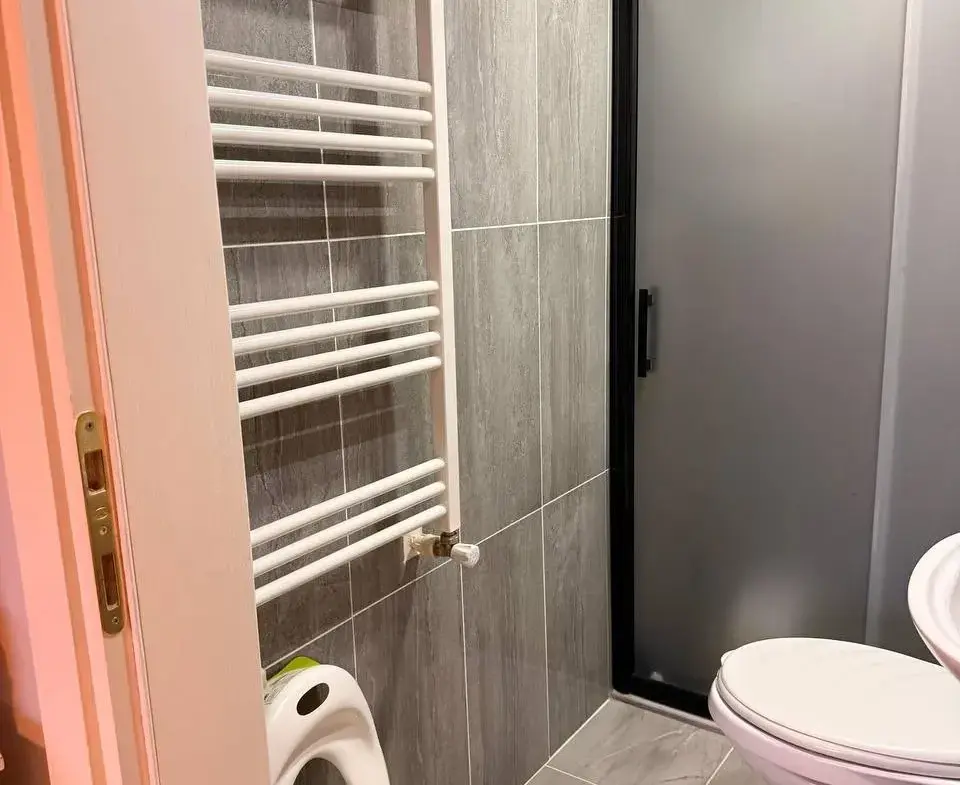 Kurtuluş Mahallesi’nde Merkezi Konumda Satılık 3+1 Daire