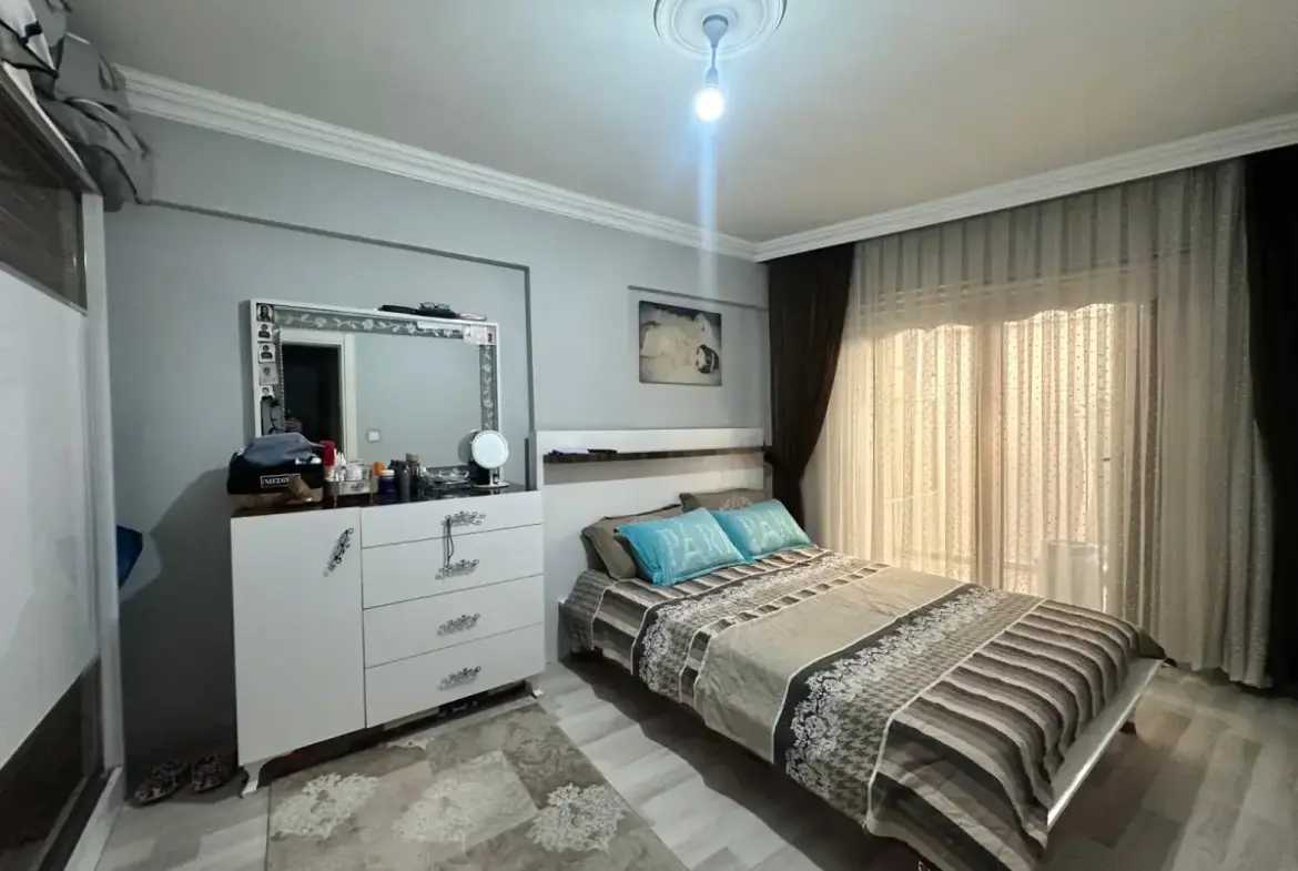 FAİK USTA MEVKİNDE ERENLER CAMİ CİVARI SATILIK DAİRE
