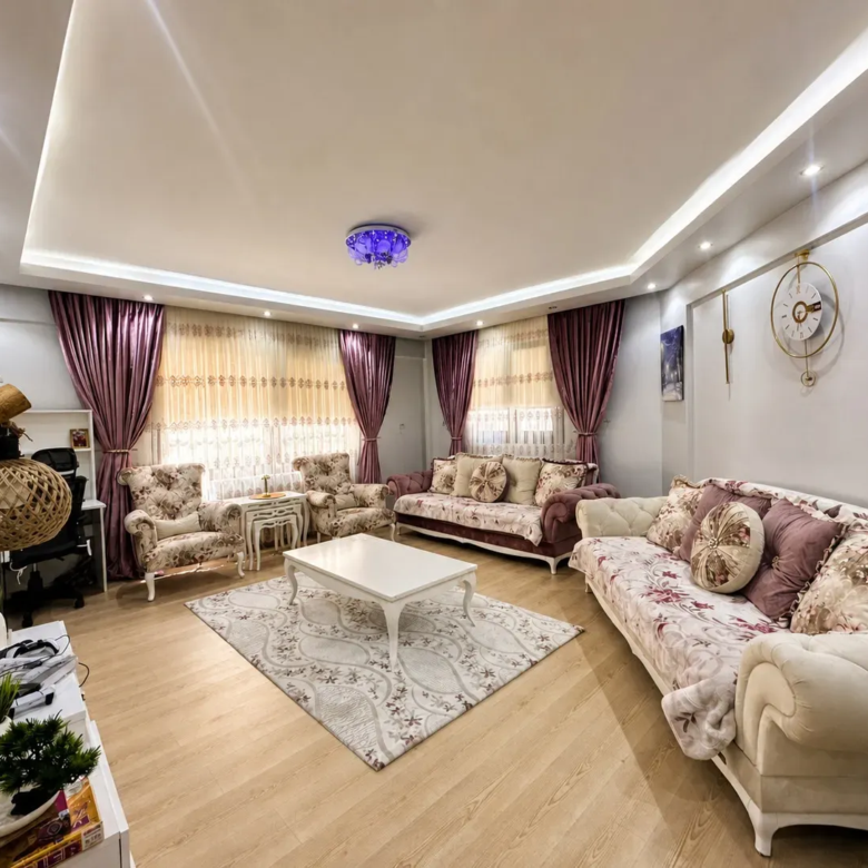 Soma Turgutalp Mahallesi Teraslı Asansörlü 3+1 Satılık Daire