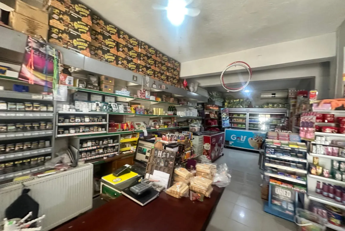 TURGUTALP 'DE KOĞUKDEREDE DEVREN SATILIK MARKET