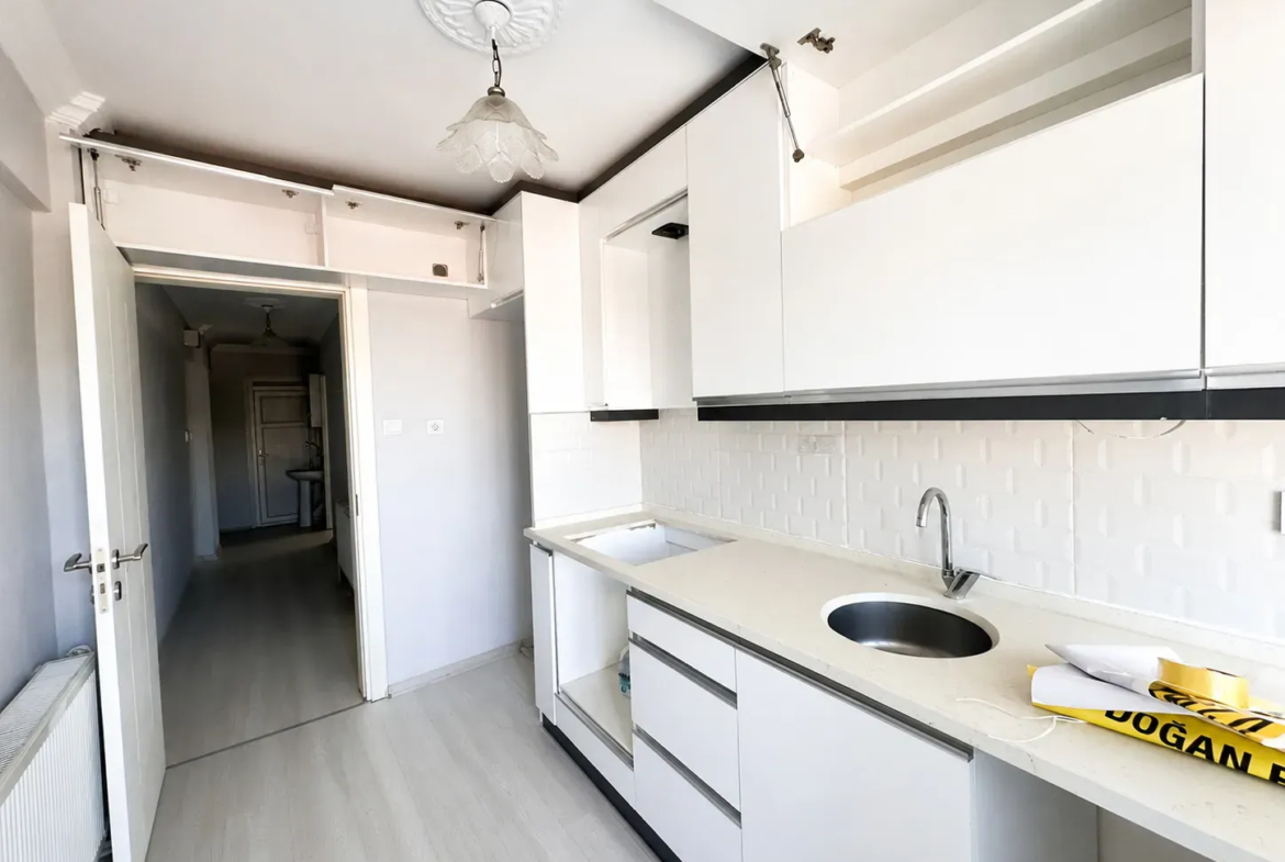 Kurtuluş Mahallesi Gama Lojmanları Civarı 2+1 Satılık Daire