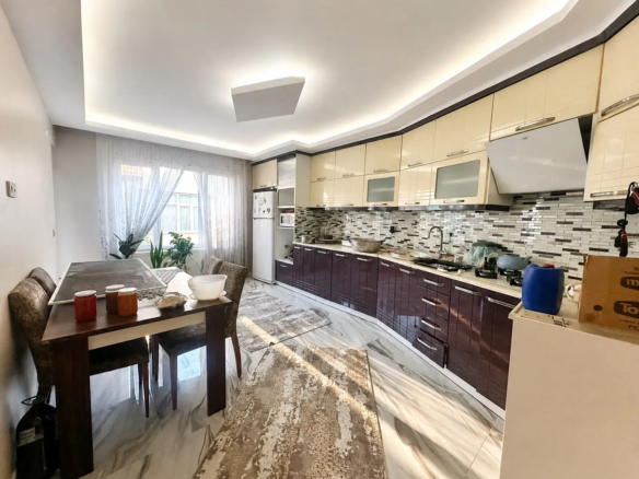 NAKLİYECİLER OKULU CİVARI SATILIK MÜSTAKİL