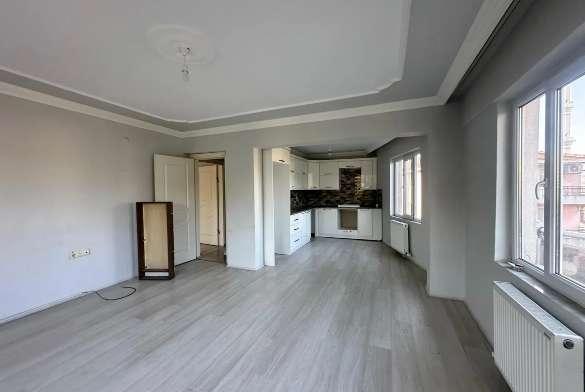 KURTULUŞ MAHALLESİ SEAŞ SİTESİ KARŞISINDA KİRALIK DAİRE