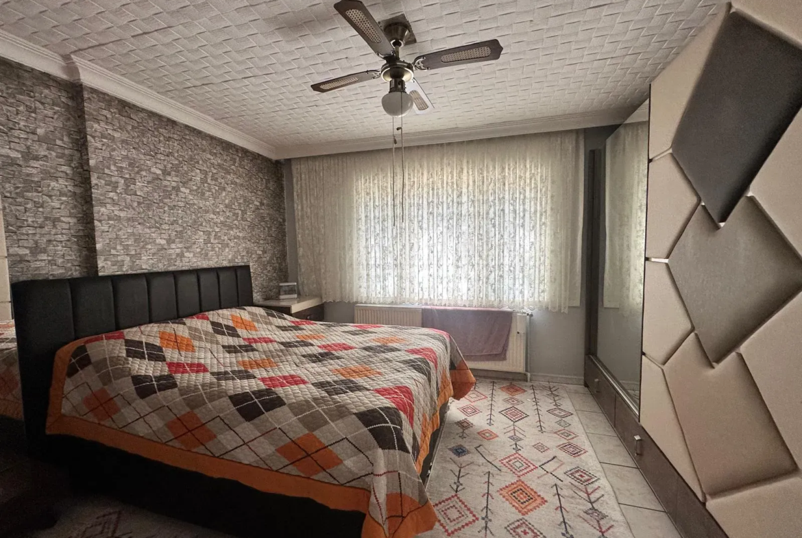 HAMİDİYE MAHALLESİ MEHMET AKİF CADDESİ ÜZERİNDE SATILIK DAİRE