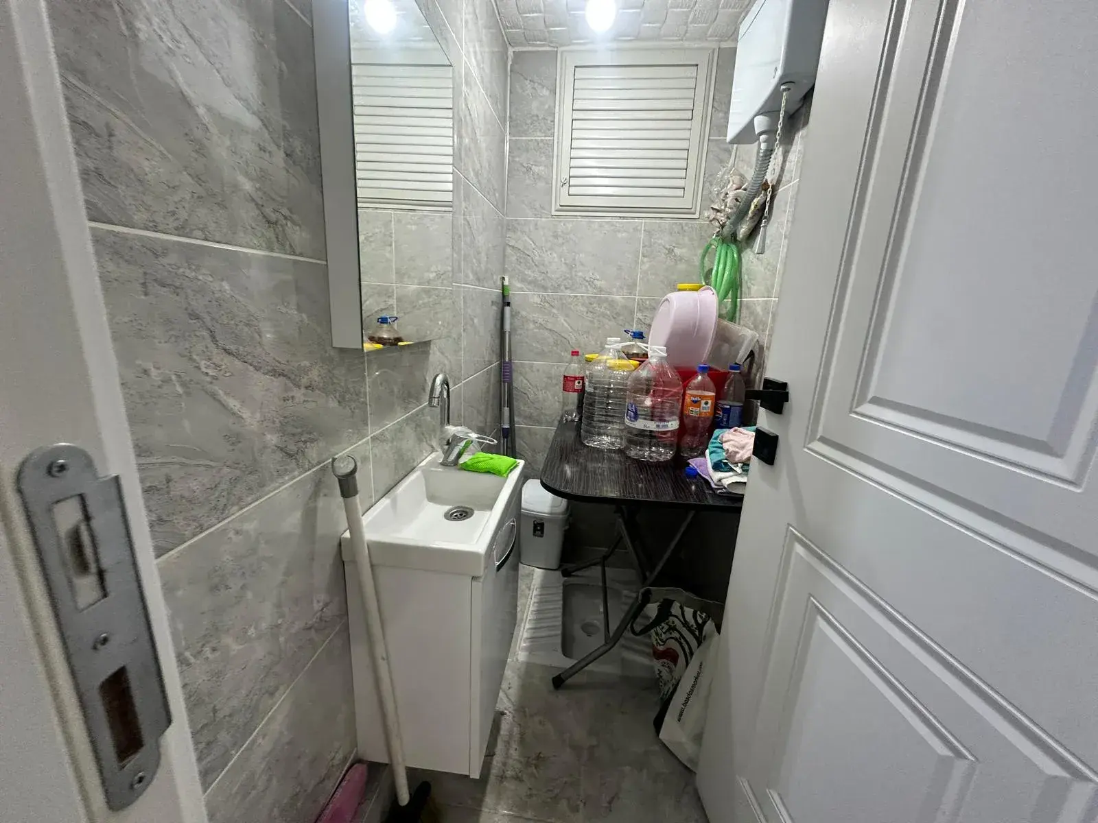 33d5e530-15e3-4d4c-962d-2c895d8ce960 ESKİ POLİS KARAKOLU ALTINDA SATILIK DAİRE