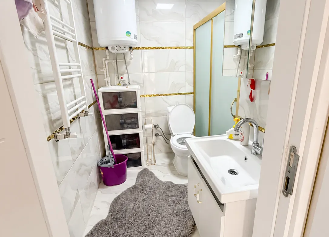 Kurtuluş Mahallesi Diş Hastanesi Altı 3+1 Satılık Daire