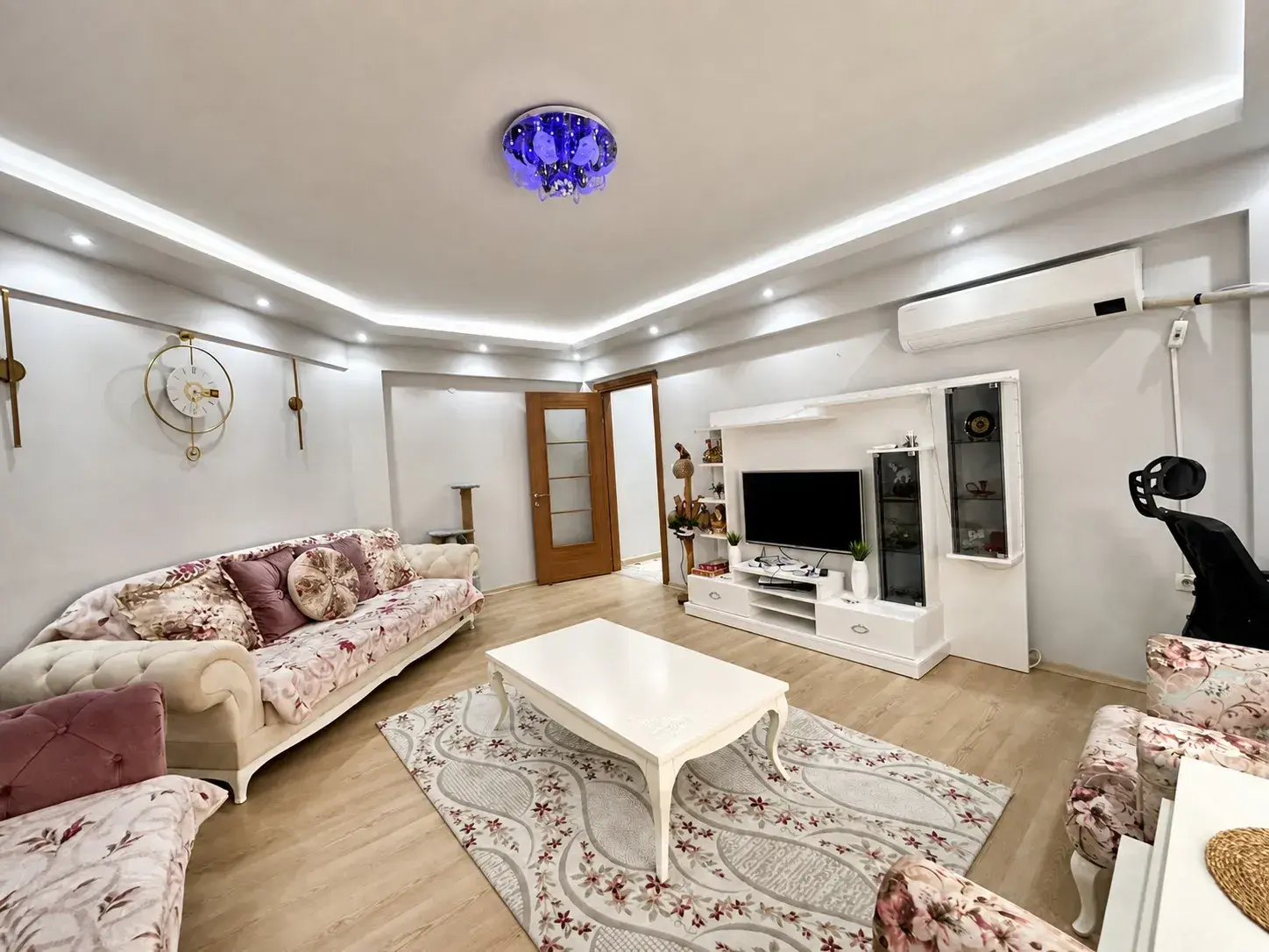 461a0b46-04cb-485d-8d26-6dccb4d106c9-9 Soma Turgutalp Mahallesi Teraslı Asansörlü 3+1 Satılık Daire