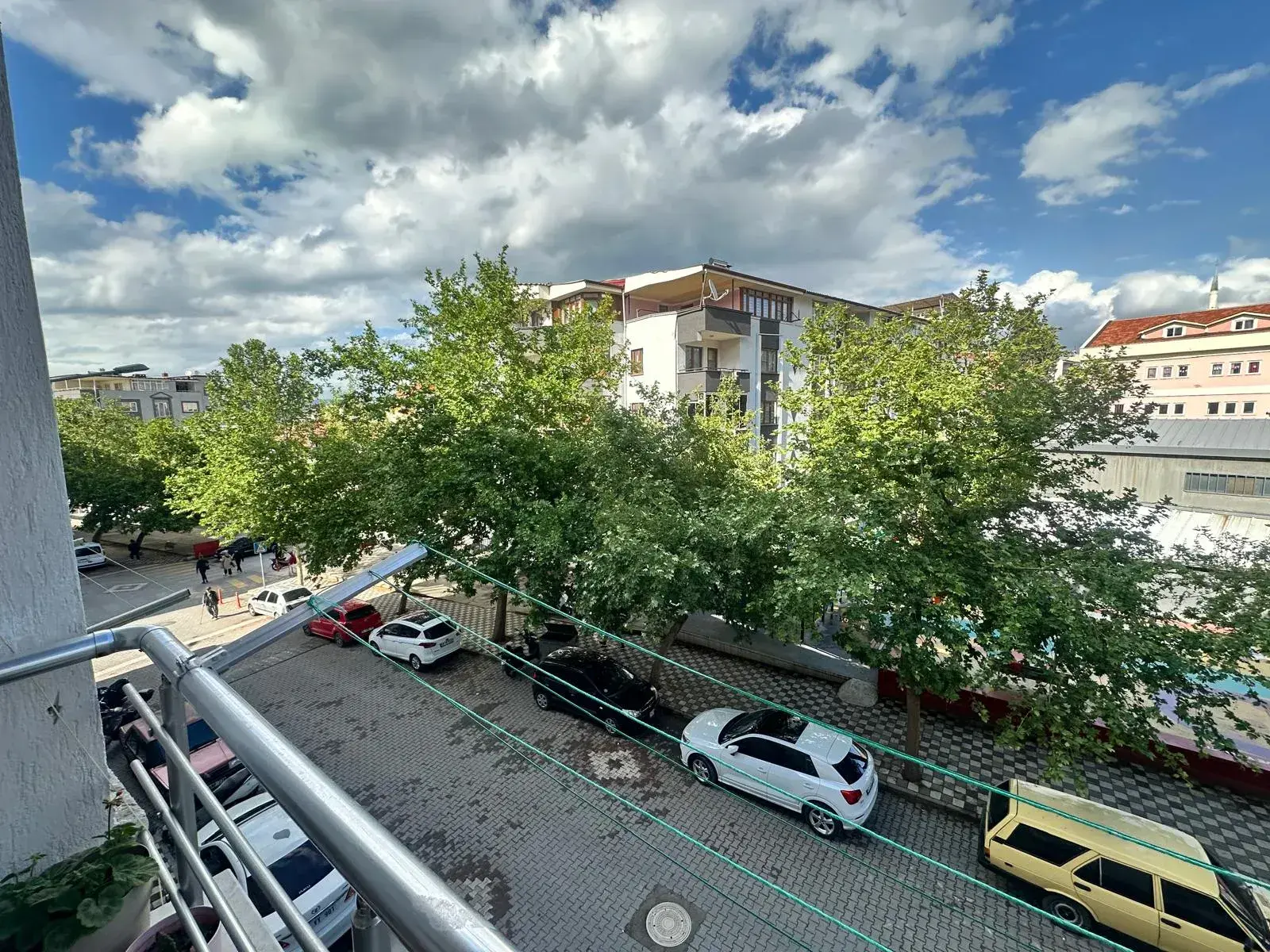 4e2c04ea-bf9d-4c71-a683-d9730f3b93fa ESKİ POLİS KARAKOLU ALTINDA SATILIK DAİRE