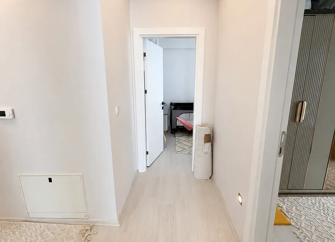 Kurtuluş Mahallesi Diş Hastanesi Altı 3+1 Satılık Daire