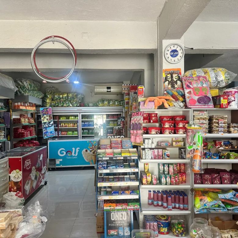 TURGUTALP 'DE KOĞUKDEREDE DEVREN SATILIK MARKET