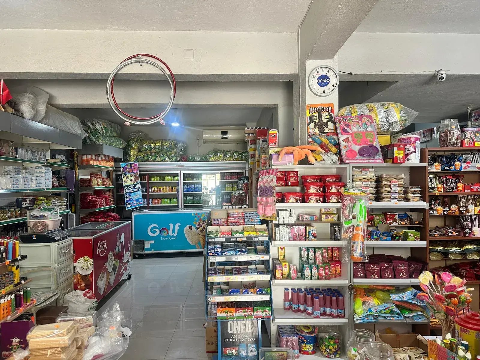 TURGUTALP 'DE KOĞUKDEREDE DEVREN SATILIK MARKET