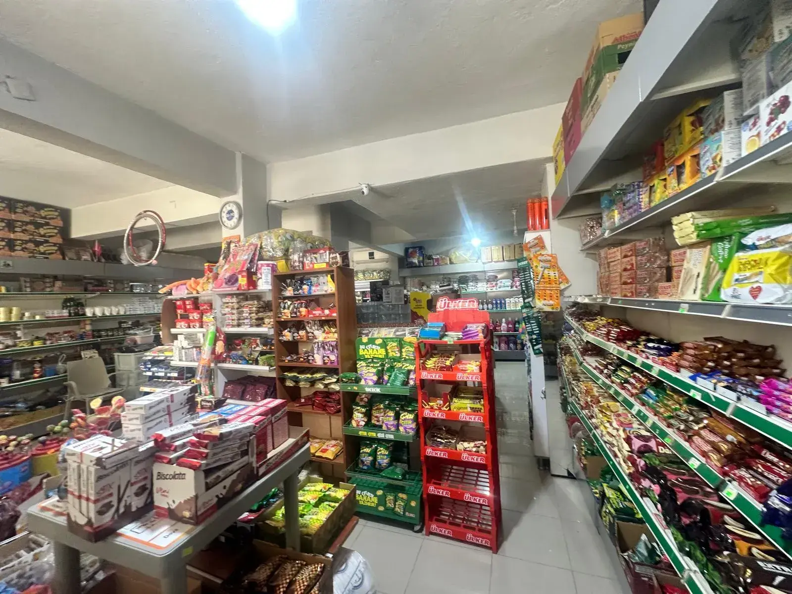 TURGUTALP 'DE KOĞUKDEREDE DEVREN SATILIK MARKET