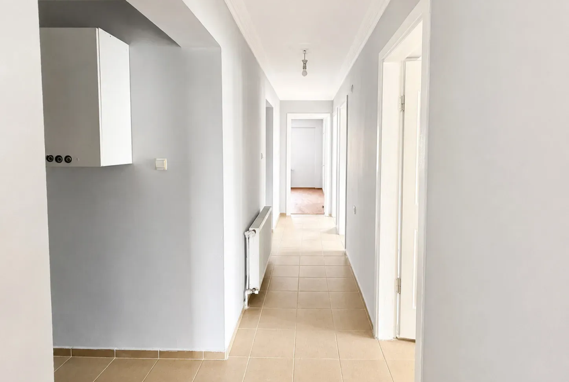 BÜYÜK MİGROS ALTINDA SATILIK DAİRE