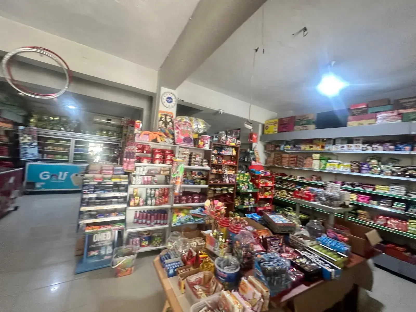 TURGUTALP 'DE KOĞUKDEREDE DEVREN SATILIK MARKET