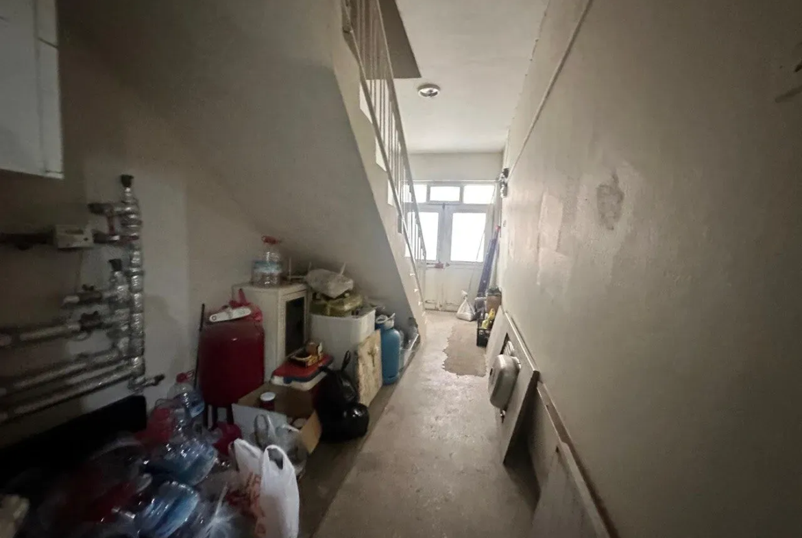 KURTULUŞ MAHALLESİ PAZAR YERİ CİVARINDA 270 m² SATILIK TRİPLEKS