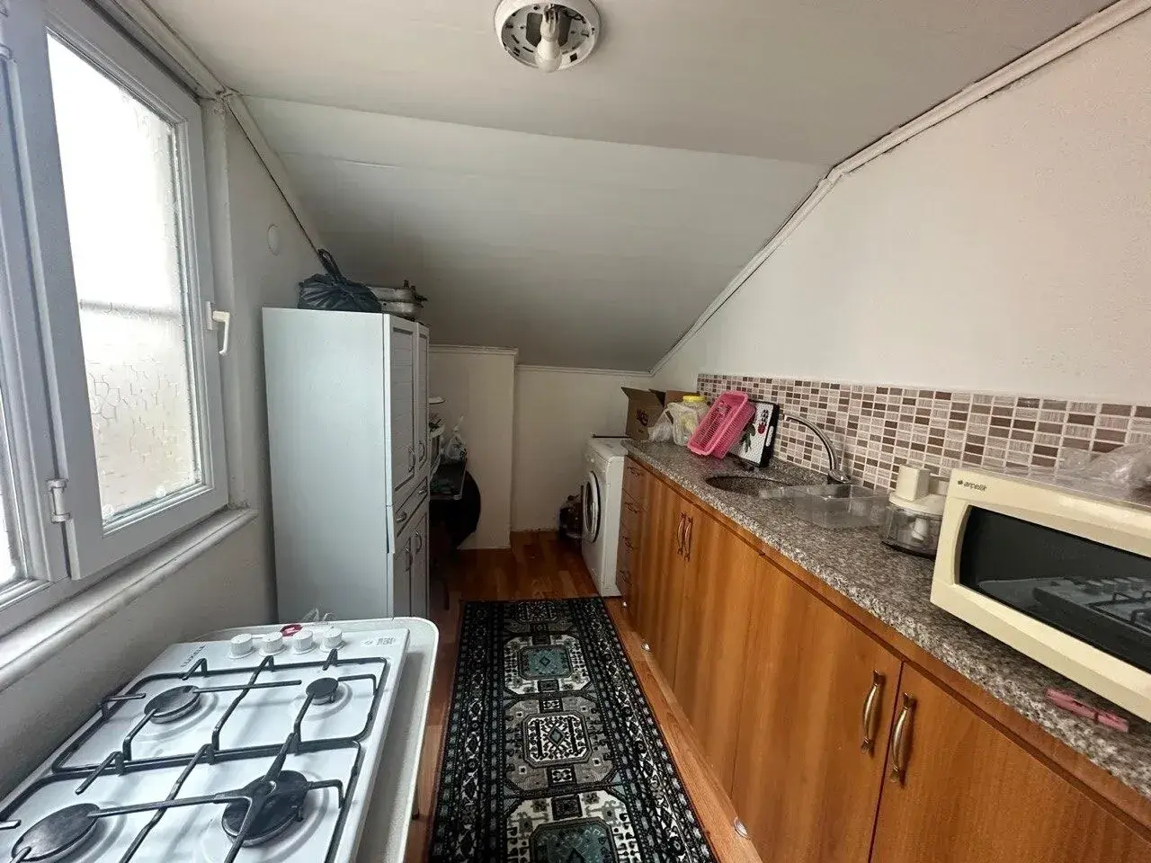 KURTULUŞ MAHALLESİ PAZAR YERİ CİVARINDA 270 m² SATILIK TRİPLEKS