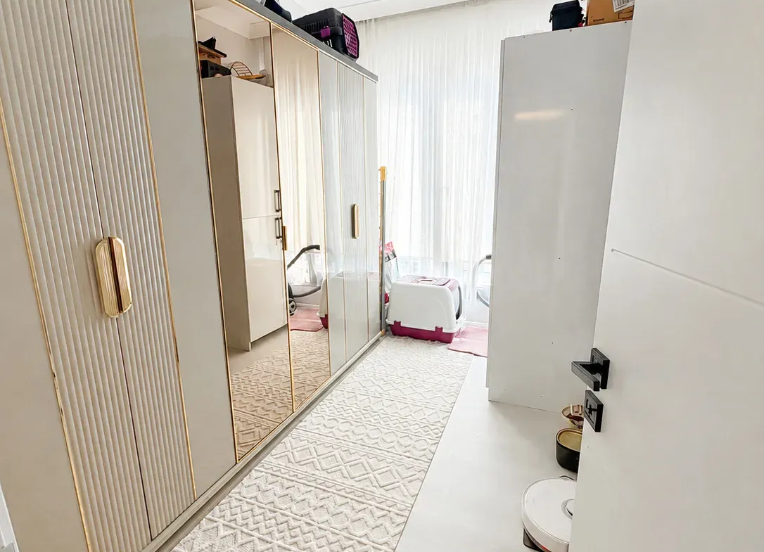 Kurtuluş Mahallesi Diş Hastanesi Altı 3+1 Satılık Daire