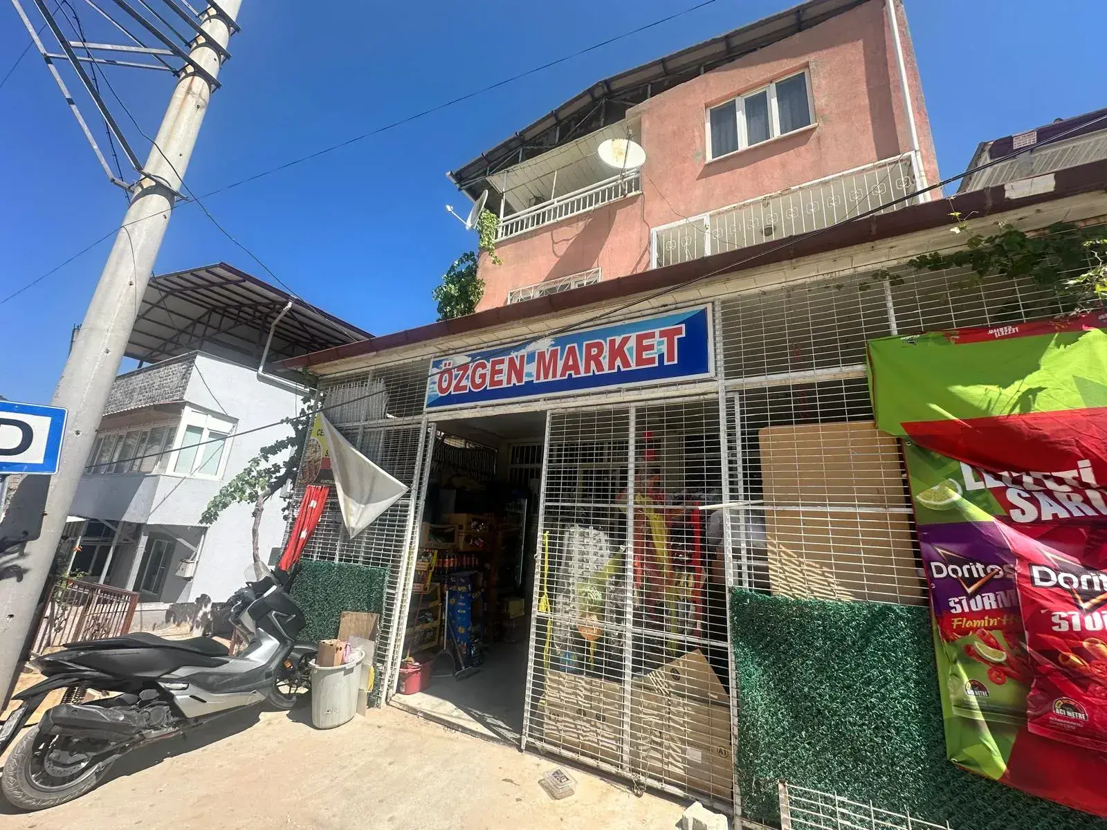 TURGUTALP 'DE KOĞUKDEREDE DEVREN SATILIK MARKET