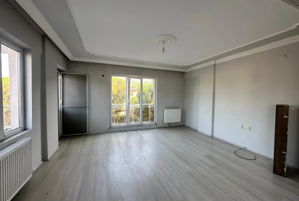 KURTULUŞ MAHALLESİ SEAŞ SİTESİ KARŞISINDA KİRALIK DAİRE