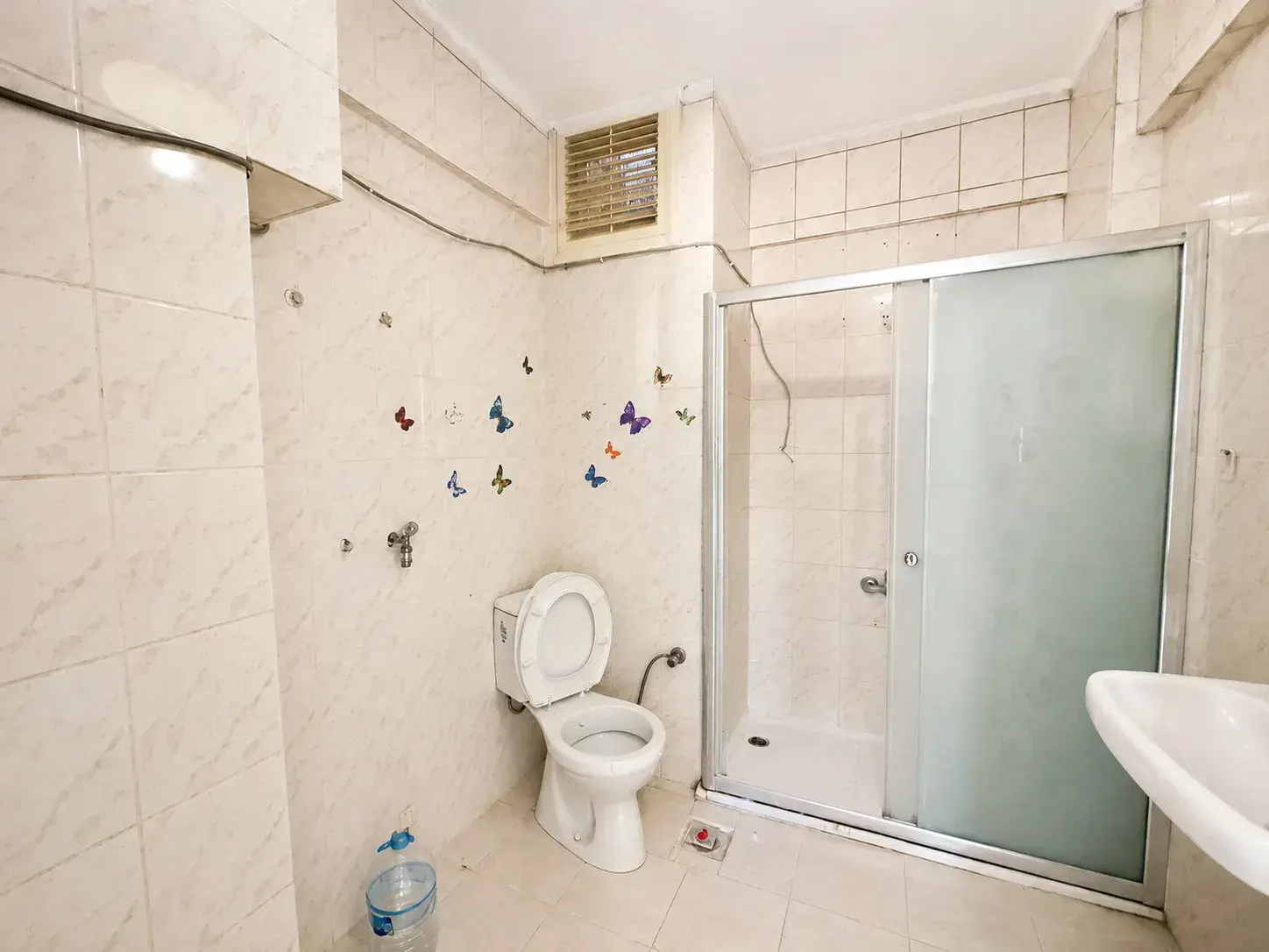 b21cfe11-f4ff-4d2f-a84c-8b5069800e31 Kurtuluş Mahallesi Gama Lojmanları Civarı 2+1 Satılık Daire