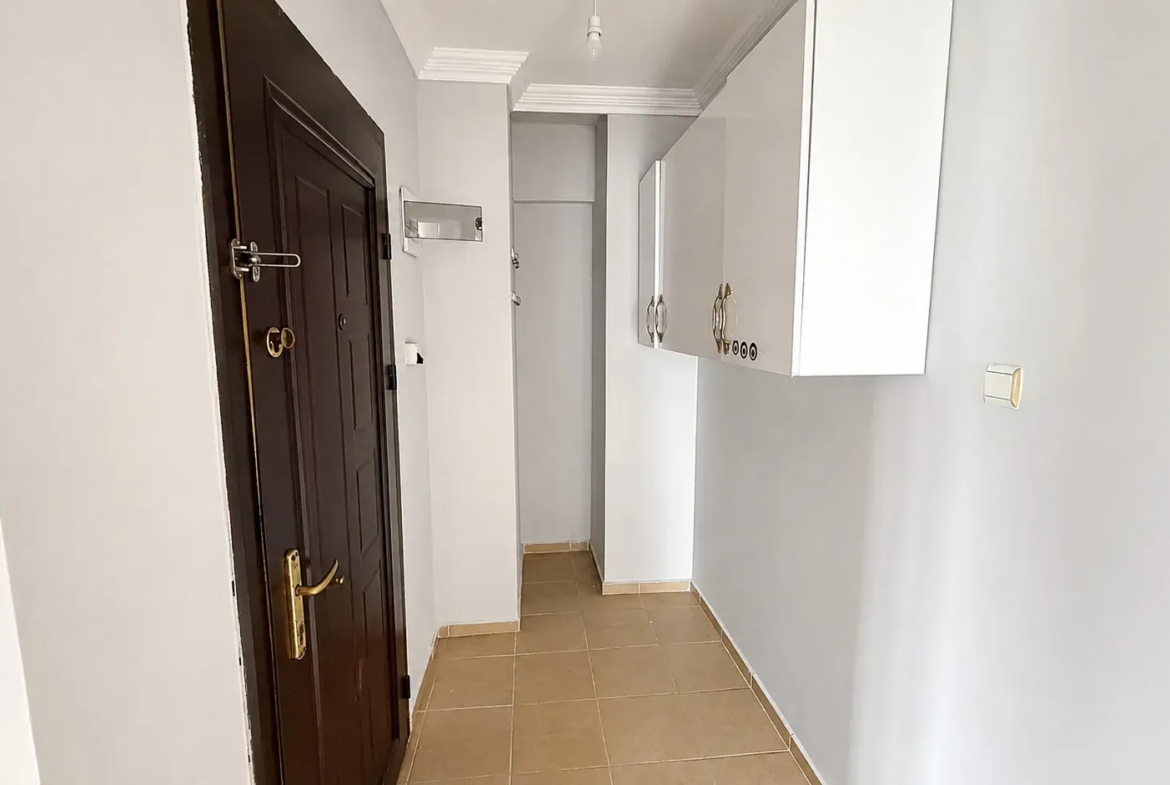 BÜYÜK MİGROS ALTINDA SATILIK DAİRE