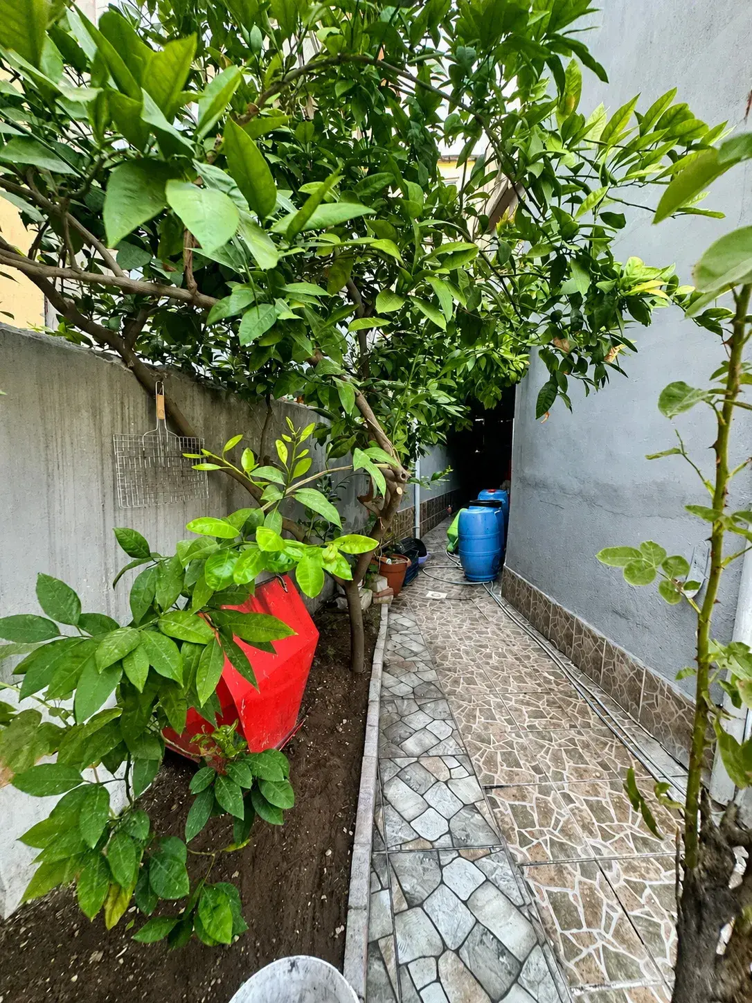 NAKLİYECİLER OKULU CİVARI SATILIK MÜSTAKİL